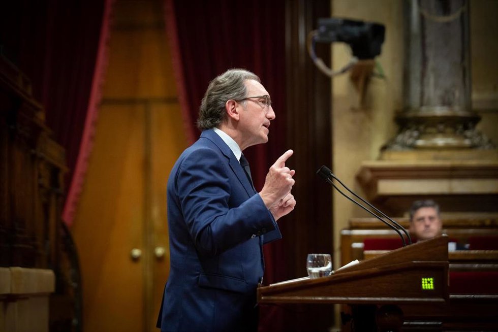 El conseller de Economía de la Generalitat, Jaume Giró, interviene en una sesión plenaria, en el Parlament de Cataluña, a 25 de mayo de 2022.