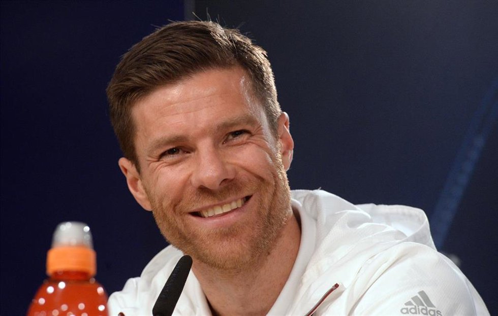 Archivo - Xabi Alonso, entrenador de la Real Sociedad B