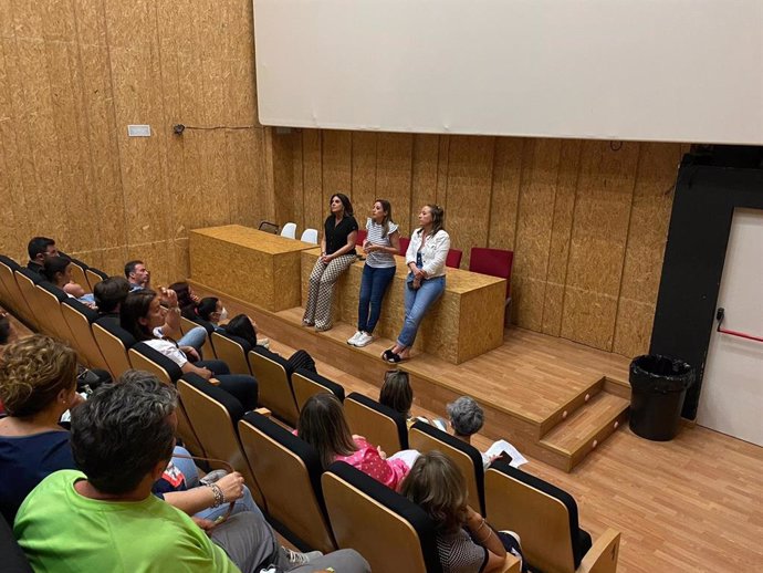 Reunión con la AMPA del CEIP Carlos III de La Carolina