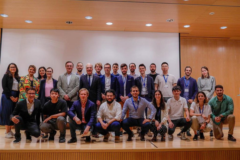 El director general de Fundación Ibercaja,José Luis Rodrigo, ha destacado que este encuentro permite compartir avances en el ámbito de la movilidad.