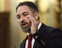 Abascal emplaza a Feijóo a hacer una "oposición fuerte" a Sánchez, sin caer en "componendas"