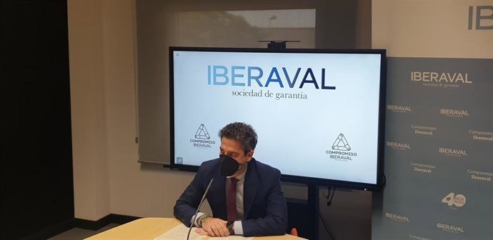 El presidente de Iberaval, César Pontvianne, durante la rueda de prensa de este jueves