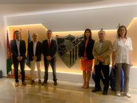 Los menores infractores podrán cumplir medidas judiciales con actividades en la Fundación del Málaga CF