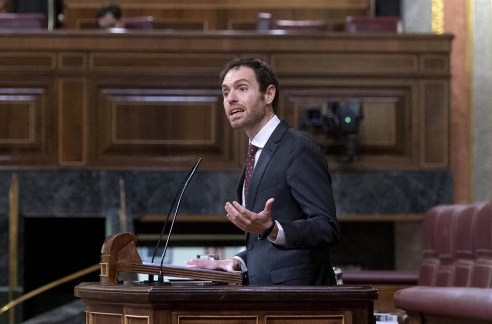 Archivo - El diputado de Navarra Suma Sergio Sayas López