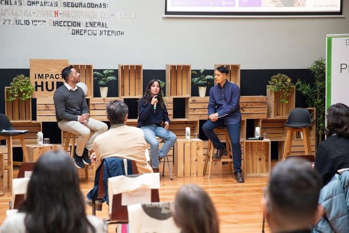 Responsables de Emprendoteca.es