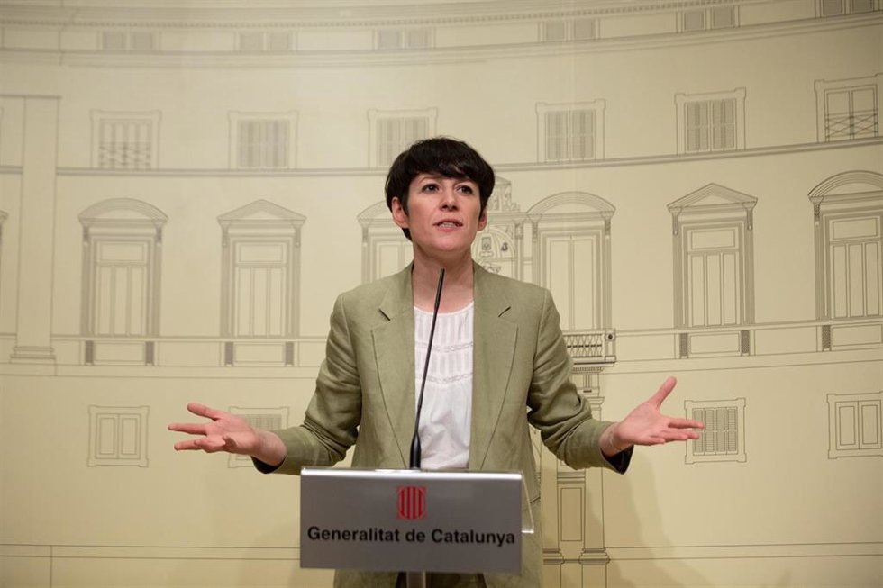 La portavoz nacional del BNG, Ana Pontón, en rueda de prensa desde la Generalitat, tras reunirse con el presidente Pere Aragons.