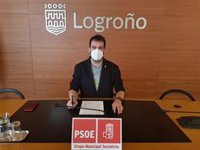 El PSOE pone en valor su "apoyo al comercio logroñés frente a la falta de propuestas útiles de un PP trasnochado"