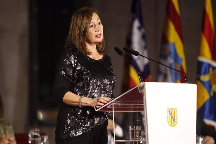 Archivo - La presidenta del Govern, Francina Armengol, en un acto. 