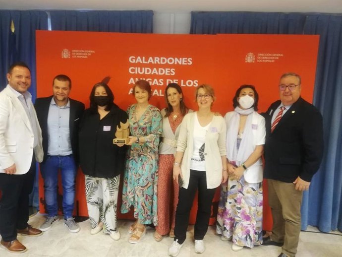 Galardonados, entre ellos Sadeco, con el Premio 'Ciudad Amiga de los Animales 2021'.