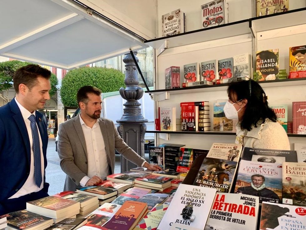 AMPL.- Tudanca ve "peligroso" el discurso que aleja a la sociedad de la memoria histórica