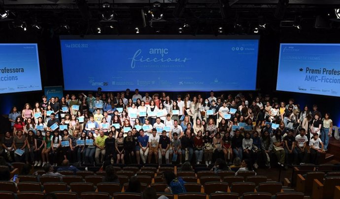 Imatge de l'entrega de premis Amic-Ficcions 2022, en el Caixaforum de Barcelona