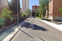 Rescatan a dos niños atrapados en la terraza de un piso de Toledo tras incendiarse la vivienda