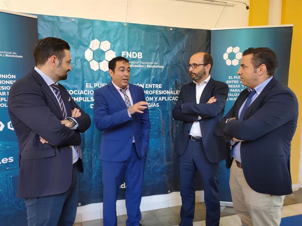 Samuel Mendoza, director general de Desarrollo Digital de la UCAM; José Hernández, presidente de la Federación Nacional de Digitalización y Blockchain; Joaquín Gómez, director del INFO, y José Luis Mendoza, director de Relaciones Institucionales de UCAM