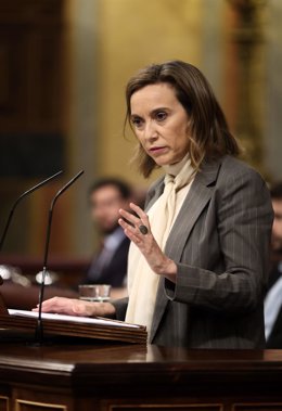 La secretaria general del Partido Popular y portavoz del Grupo Parlamentario Popular en el Congreso, Cuca Gamarra, interviene en una sesión plenaria en el Congreso de los Diputados, a 26 de mayo de 2022, en Madrid (España). 