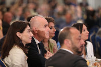 Montero espera que el voto contrario de Podemos sea "una excepción" y avisa de que son el socio minoritario