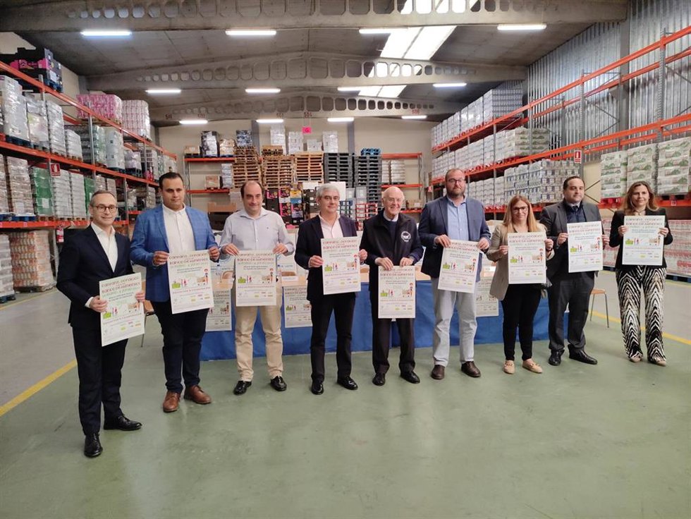 Presentación de la nueva campaña de recogida de los bancos de alimentos de Castilla y León.