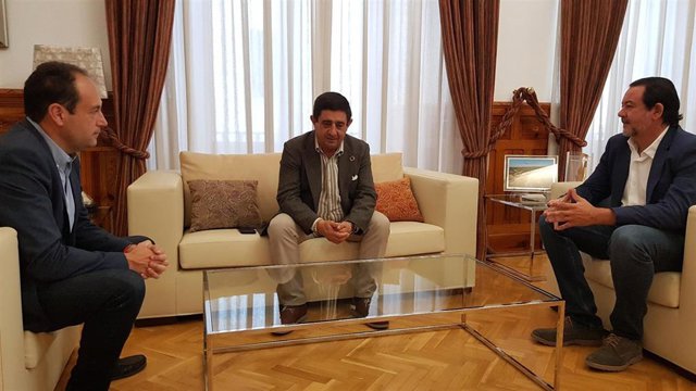 Reunión con responsables de Semes.