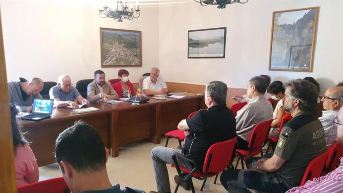 El consejero de Desarrollo Sostenible participa en la Junta Rectora del Parque Natural del Barranco del Río Dulce.