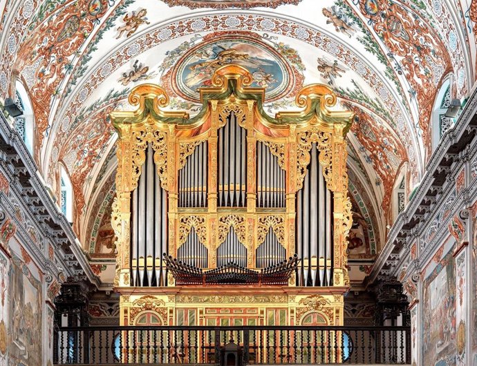 Detalle del órgano del Hospital de Los Venerables.