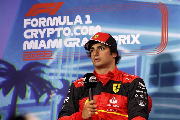 Carlos Sainz comparece en rueda de prensa durante el Gran Premio de Miami 2022