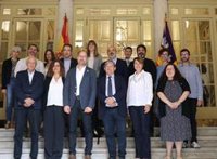 Administración y entidades sociales debaten medidas para garantizar el acceso a la vivienda a familias vulnerables