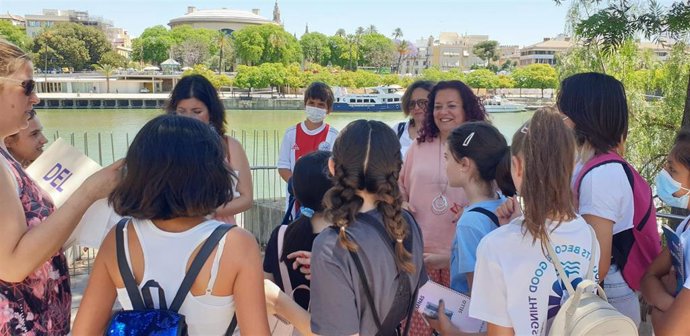 [Sevilla] 'Conoce Triana'. Nota De Prensa Y Fotografía.