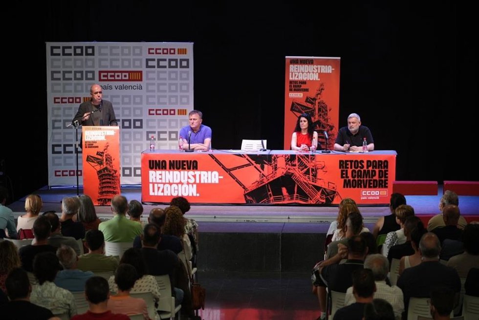 Unai Sordo interviene en un acto en Sagunt