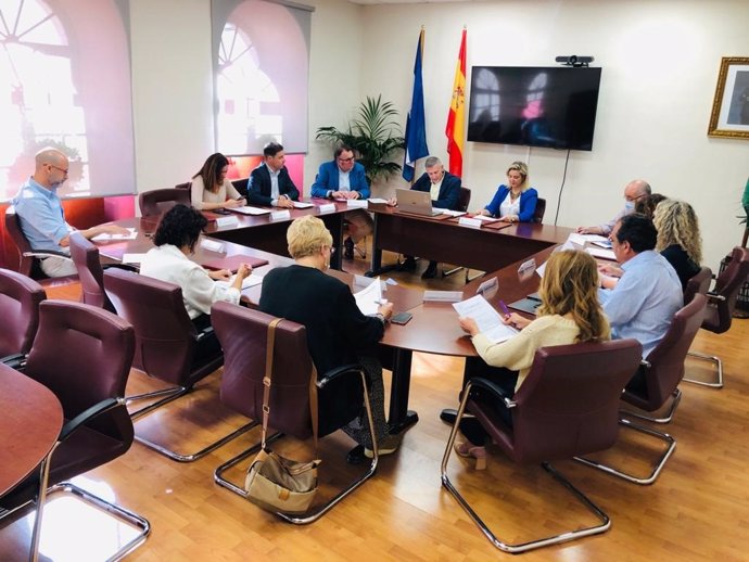 La Junta de Gobierno Local de Alcala de Guadaíra ha aprobado este viernes diversos proyectos ara la economía, el desarrollo, la sostenibilidad y la convivencia .