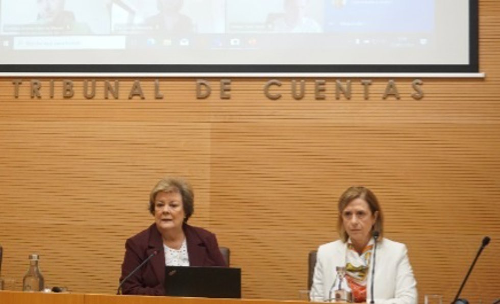 La presidenta y la consejera de Igualdad del Tribunal de Cuentas.