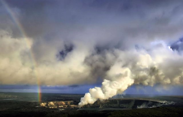 Uno de los cráteres del Kilauea