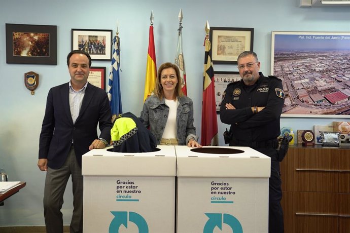 Presentación de uniformes reciclables de la Policía Local de Paterna