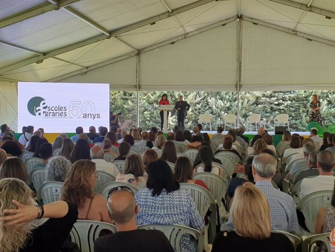 Teresa Jord ha participado en el 50 aniversario de las Escuelas Agrarias, que se ha celebrado en la Escuela Agraria de Alfarrs (Lleida).