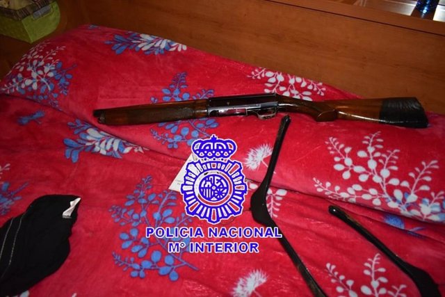 El arma recuperada por la Policía Nacional usada en el altercado.