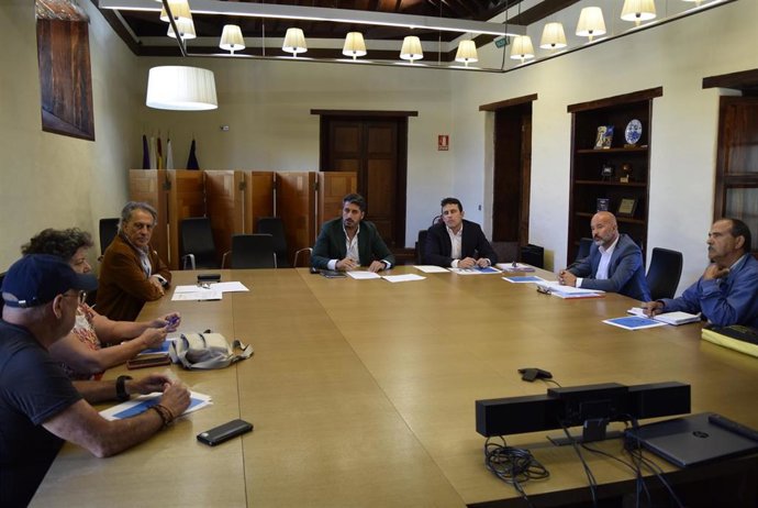 Archivo - Reunión del Foro Económico y Social