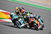 Canet regresa a la pole ante Acosta en Moto2; Holgado saldrá segundo en Moto3
