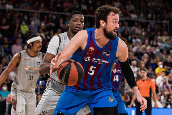 El jugador del Bara Serta Sanli