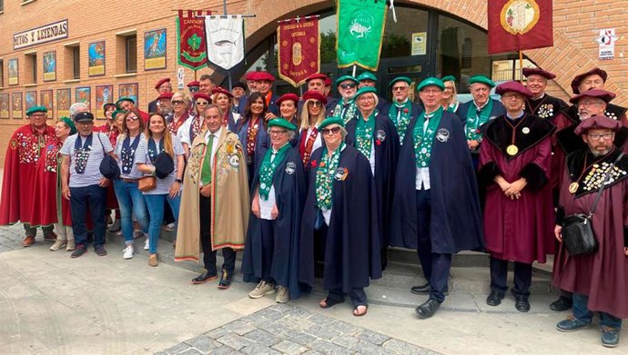 Cofradía de la Nécora de Noja se hermana con el Espárrago de Navarra