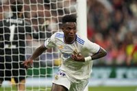 El 'Rey' se lleva un premio mejor de París