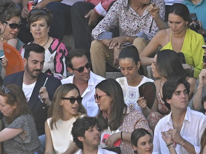 SANTIAGO MOYANO Y VICTORIA FEDERICA EN LAS VENTAS