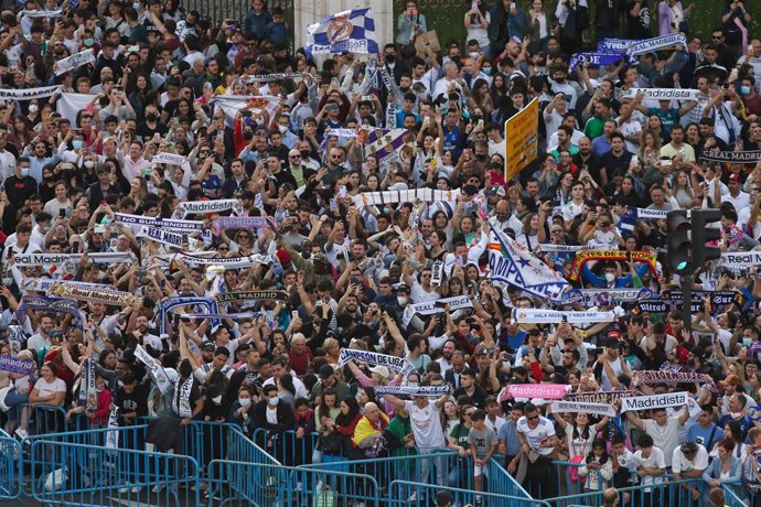 Fans of Real Madrid waiting in Cibeles Square for the players of Real Madrid for the celebration of the 35th League title, La Liga, on April 30, 2022, in Madrid, Spain.