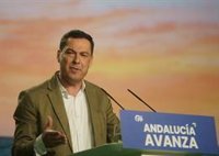 Moreno reprocha a Sánchez que venga a Andalucía a "insultarlo" cuando en España se le "pudren los problemas"