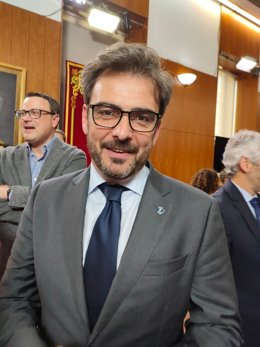 Diego Calvo tras la toma de posesión de Alfonso Rueda