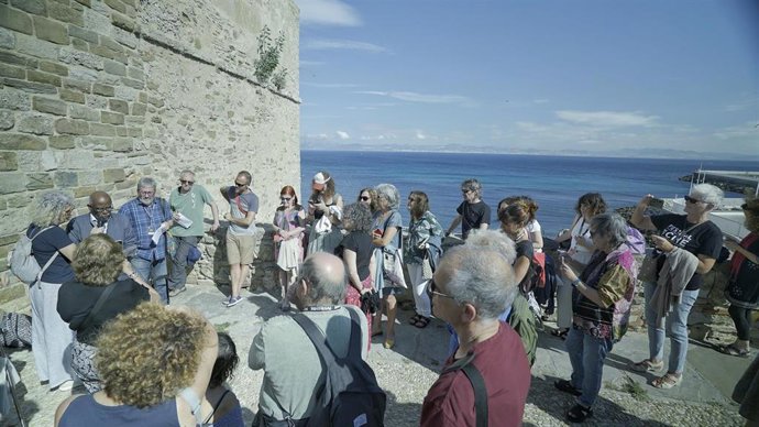 Paseo literario Entrelíneas con el escritor Beyrouk