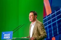 PP-A ganaría con 48 diputados y 10,5 puntos sobre el PSOE y Vox lograría 18 escaños, según un sondeo de El País y la Ser