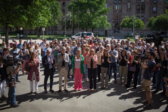 Xavier Trias, presidente del Consejo de Administración del ICS; Josep Maria Argimon, conseller de Salud; Alba Vergés, exconsellera de Salud; Meritxell Massó, secretaria general de Salud; y Meritxell Budó, secretaria de Atención Primaria y Participación