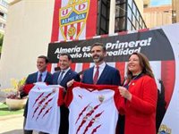 Moreno destaca el "impacto económico y de marca" del ascenso de la UD Almería, "un sueño colectivo"
