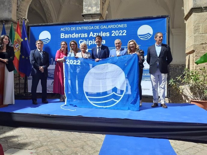 Málaga recibe sus siete banderas azules y obtiene mención especial de playas inclusivas para todas las personas