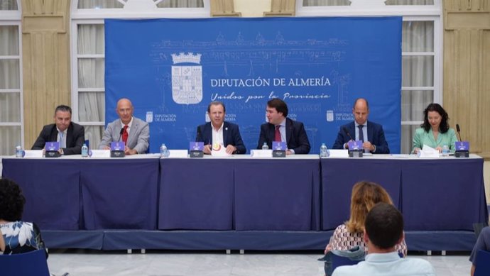 Presentación del Plan de Relevo Generacional en la Empresa en la Diputación de Almería