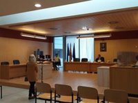 La acusada de no llevar a su hijo al colegio justifica que el protocolo COVID le parecía "una aberración"