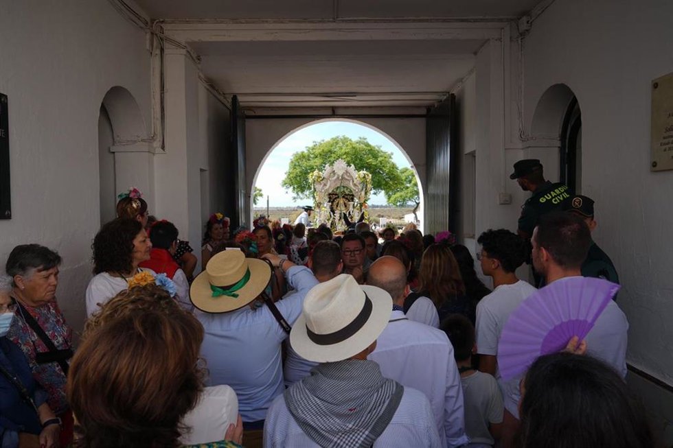 Salida este lunes de la Hermandad del Rocío de Ayamonte.